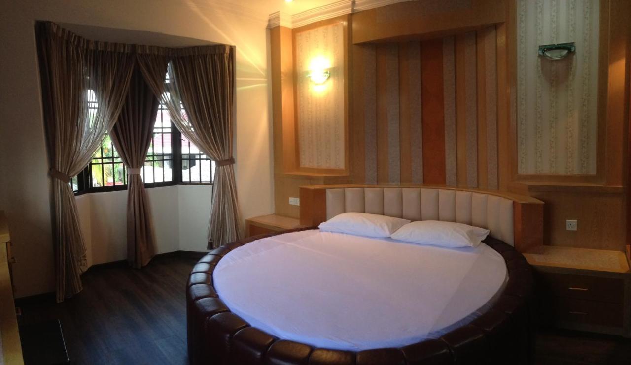 Homestay Muar Extérieur photo