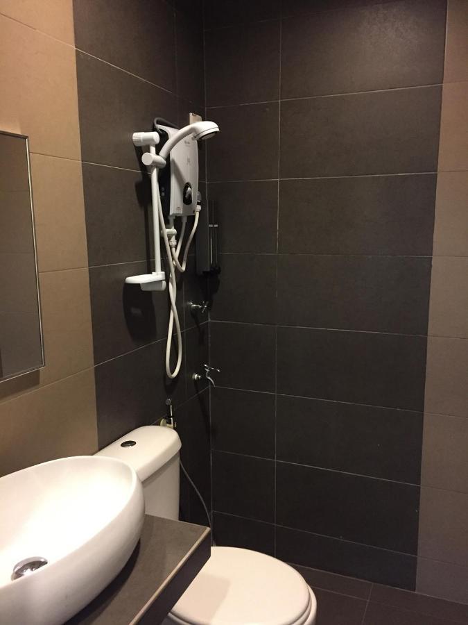 Homestay Muar Extérieur photo